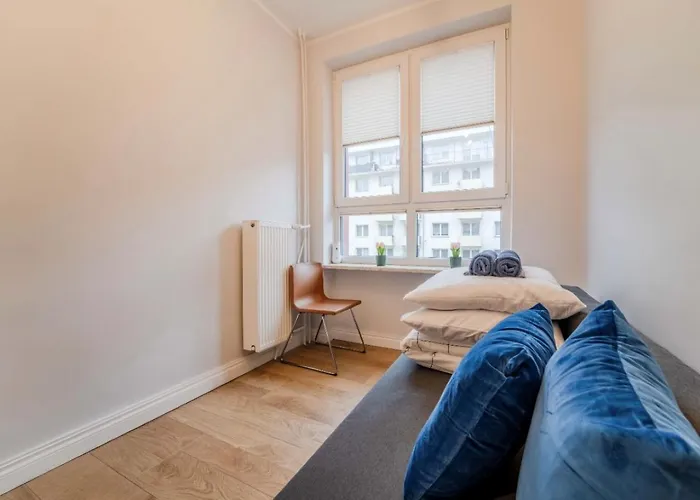 Big - Center - 4 - 6 Beds - 2 Balcony - 12 People - 100m2