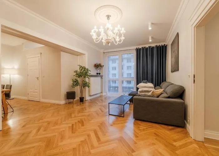 Big - Center - 4 - 6 Beds - 2 Balcony - 12 People - 100m2 * Wrocław